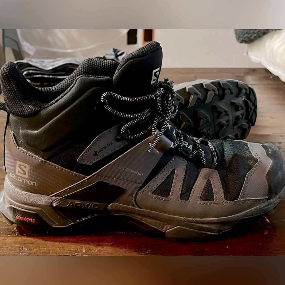 Salomon X-Ultra Gore-Tex ADV/C with Contragrip Men’s 10.5 Hiking Boot